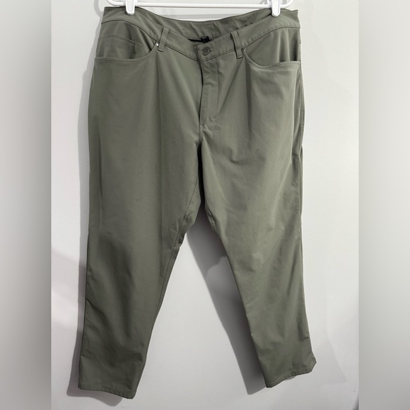 Lululemon ABC Pant Men’s Size 38 - Picture 5 of 7